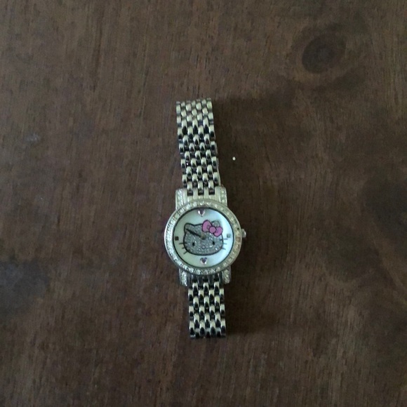 Watch - Picture 2 of 4